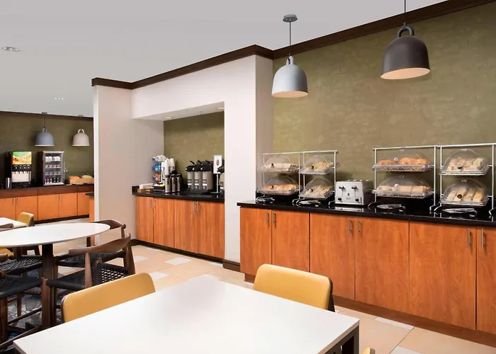 Fairfield Inn & Suites By Marriott Miami Airport South